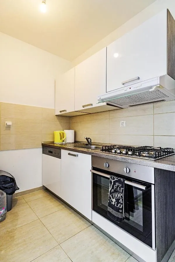 Modern Apartment In Peaceful Area - Zadar Croatia