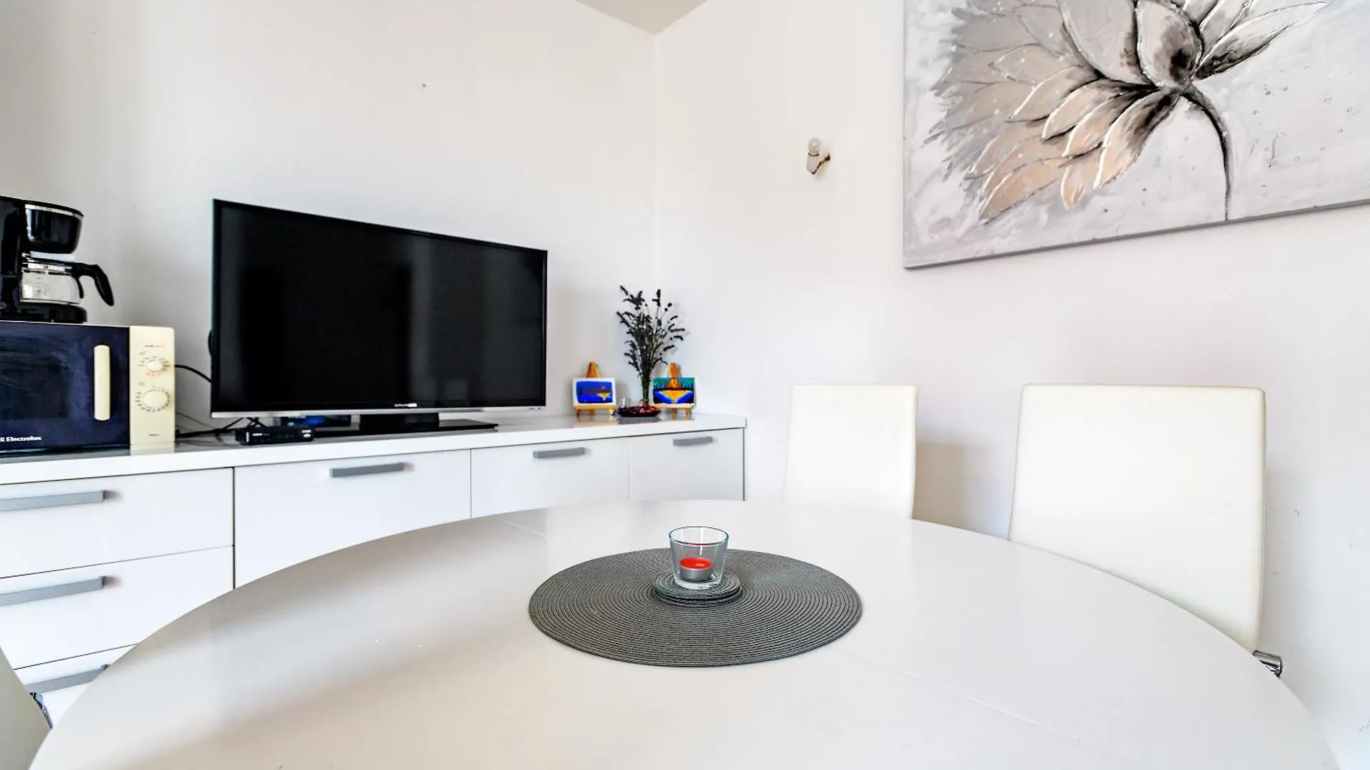 Modern Apartment In Peaceful Area - Zadar